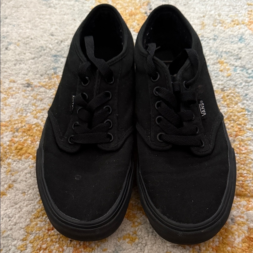 Vans Men's All-Black Canvas Sneakers